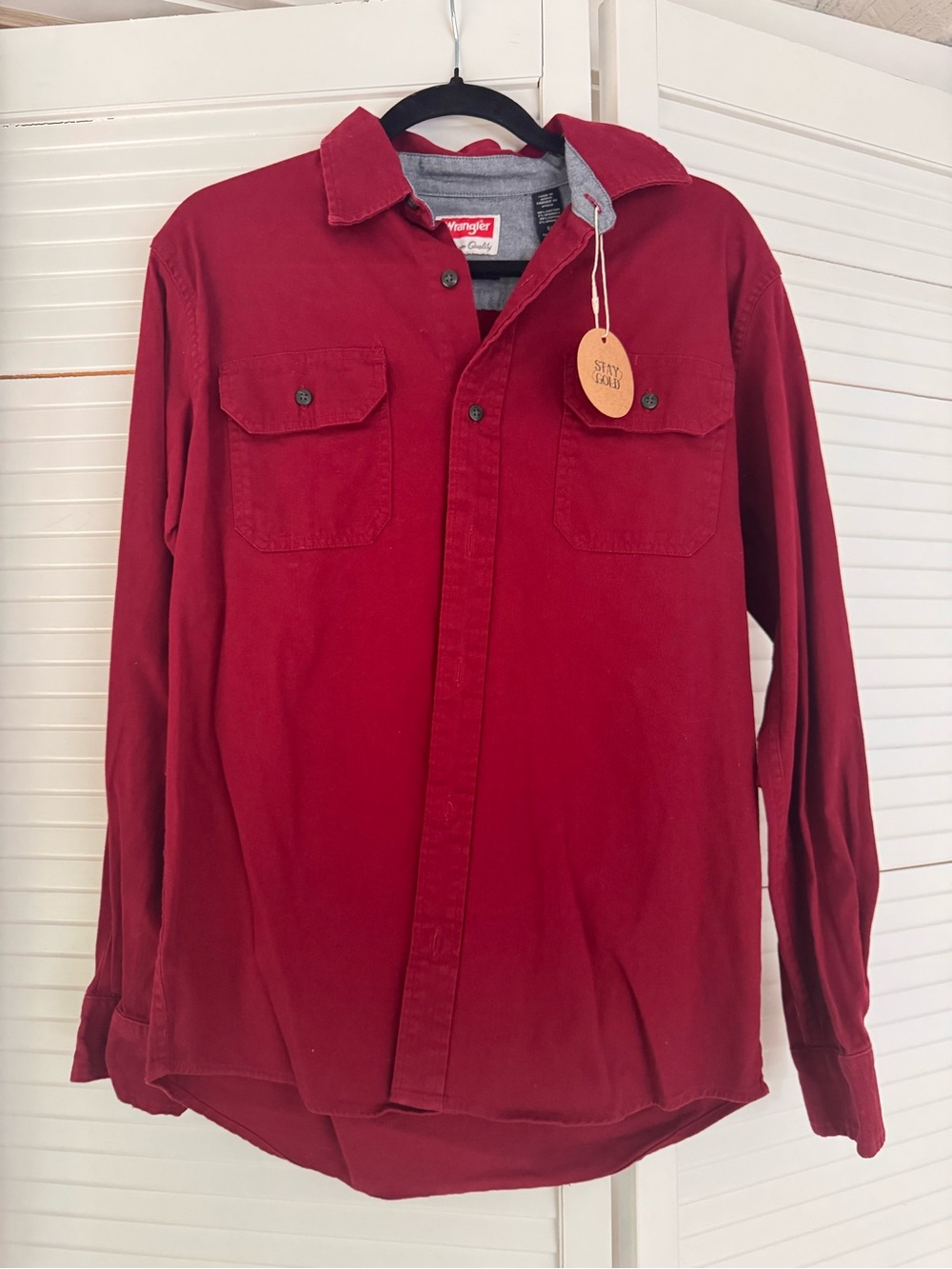 Wrangler Men’s Long-Sleeve Red denim Workshirt